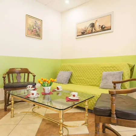 Апартаменты Downtown Family Shopping Street Polwiejska By Renters