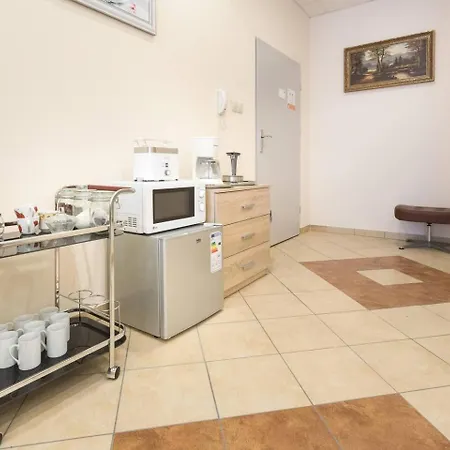 Апартаменты Downtown Family Shopping Street Polwiejska By Renters Познань
