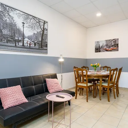 Апартаменты Downtown Family Shopping Street Polwiejska By Renters Познань